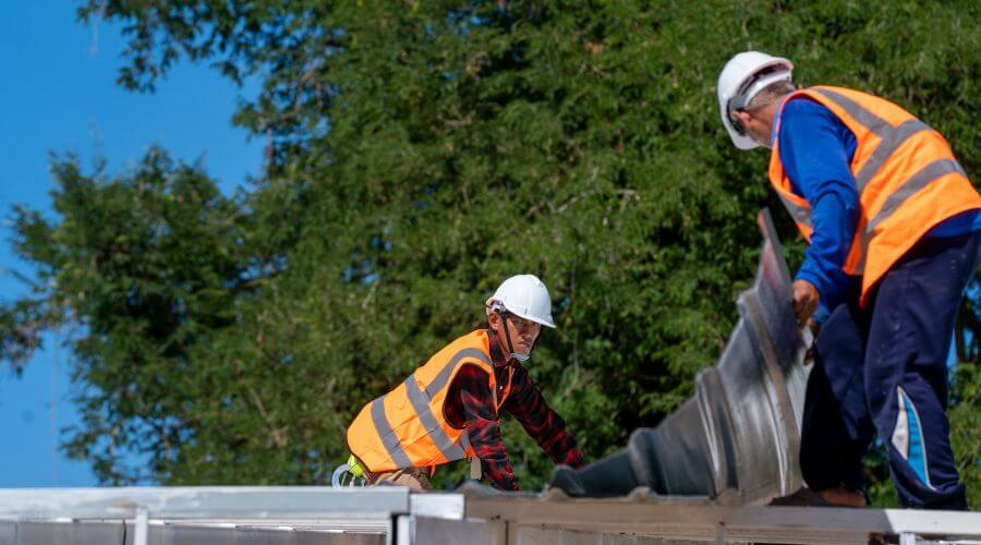 Expert flood damage restoration services in Kirksey, KY